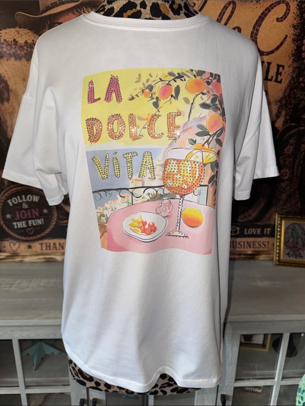 Made In Italy La Dolce Vita White Rhinestone Embellished Tee Size Large